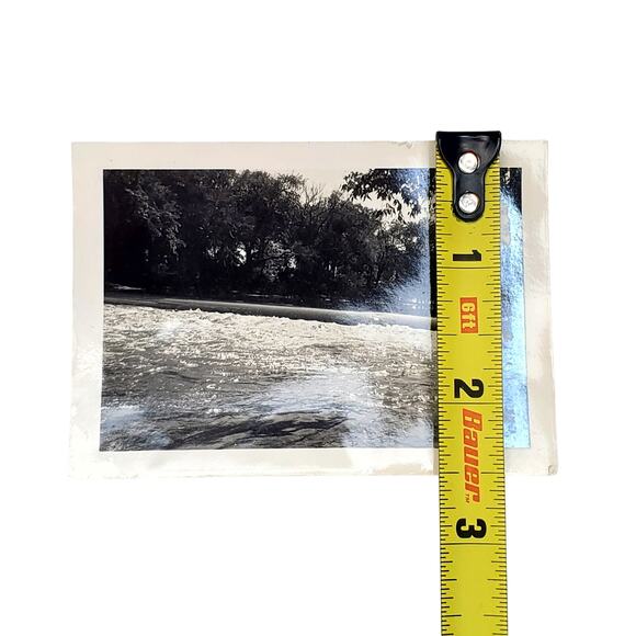 Vtg Beautiful Photo of Lake Original Monochrome Photography Nature Core Found - Picture 2 of 4